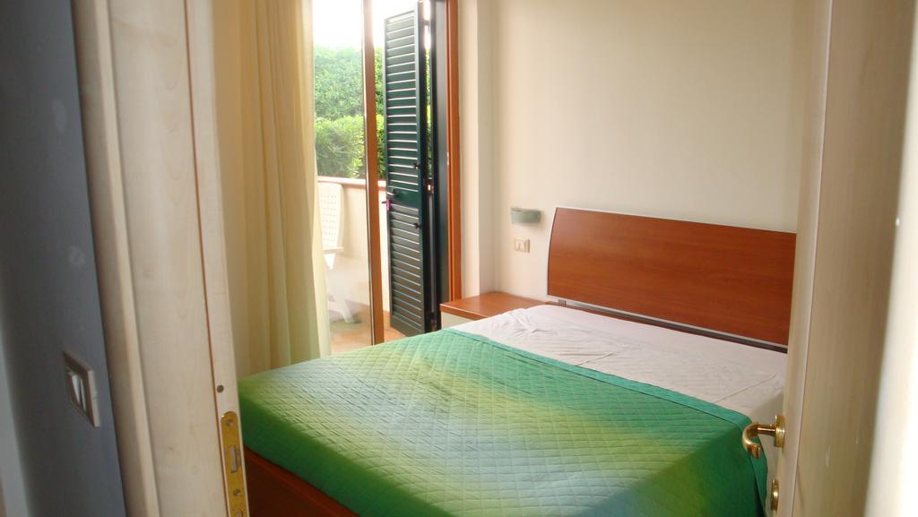 Ischia Uno Residence Forio di Ischia Pokoj fotografie