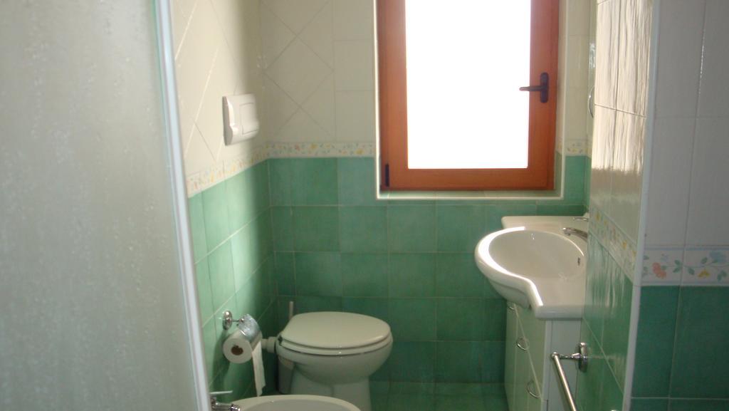 Ischia Uno Residence Forio di Ischia Pokoj fotografie